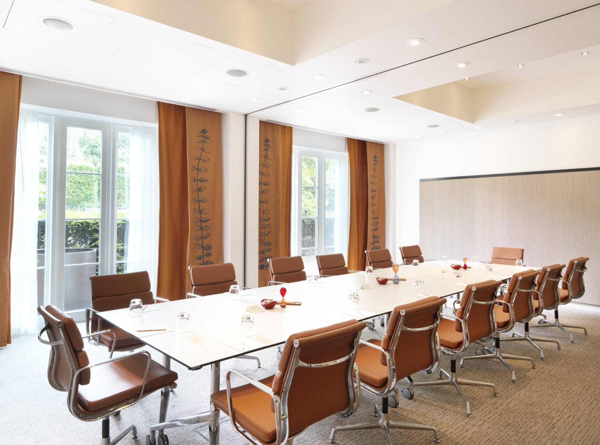 Silk Suite Boardroom