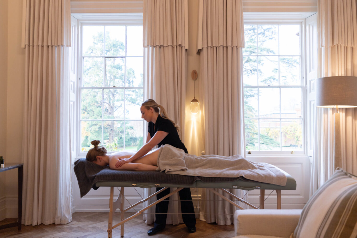 Bamford De-Stress massage in Mansion Suite